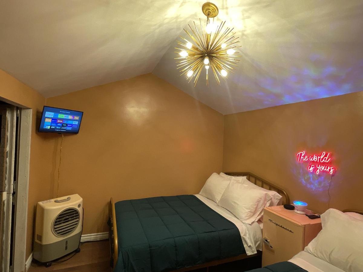 Pensión Glamping Hollywood Hills - Luxury Tiny House *